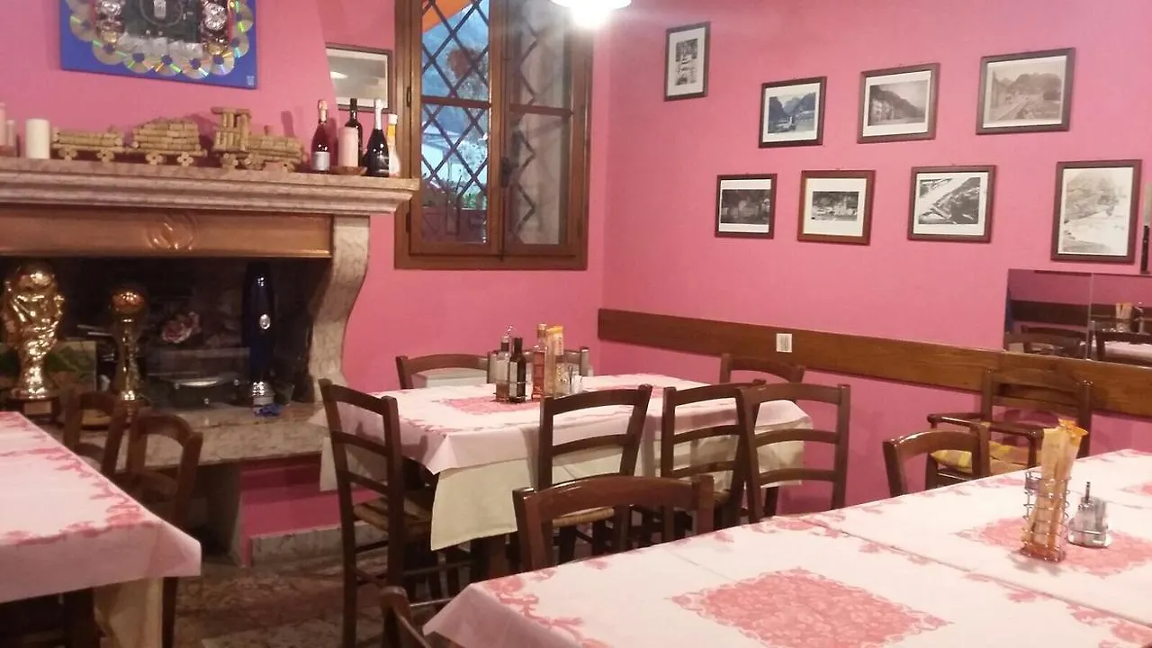 Ristorante Pizzeria Al Mondo Valstagna Hotel